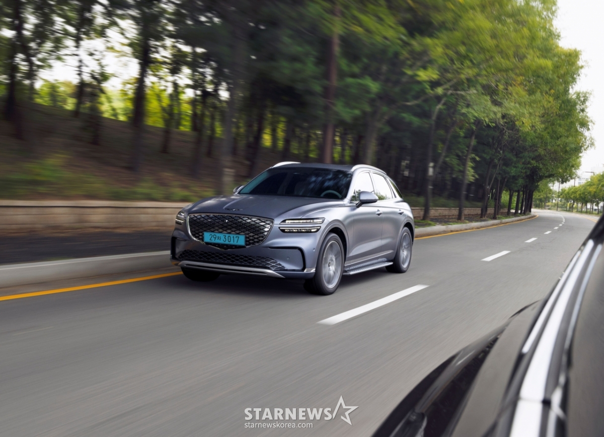 제네시스 2027 GV70 전동화 모델 판매 개시, 얼마나 달라졌나