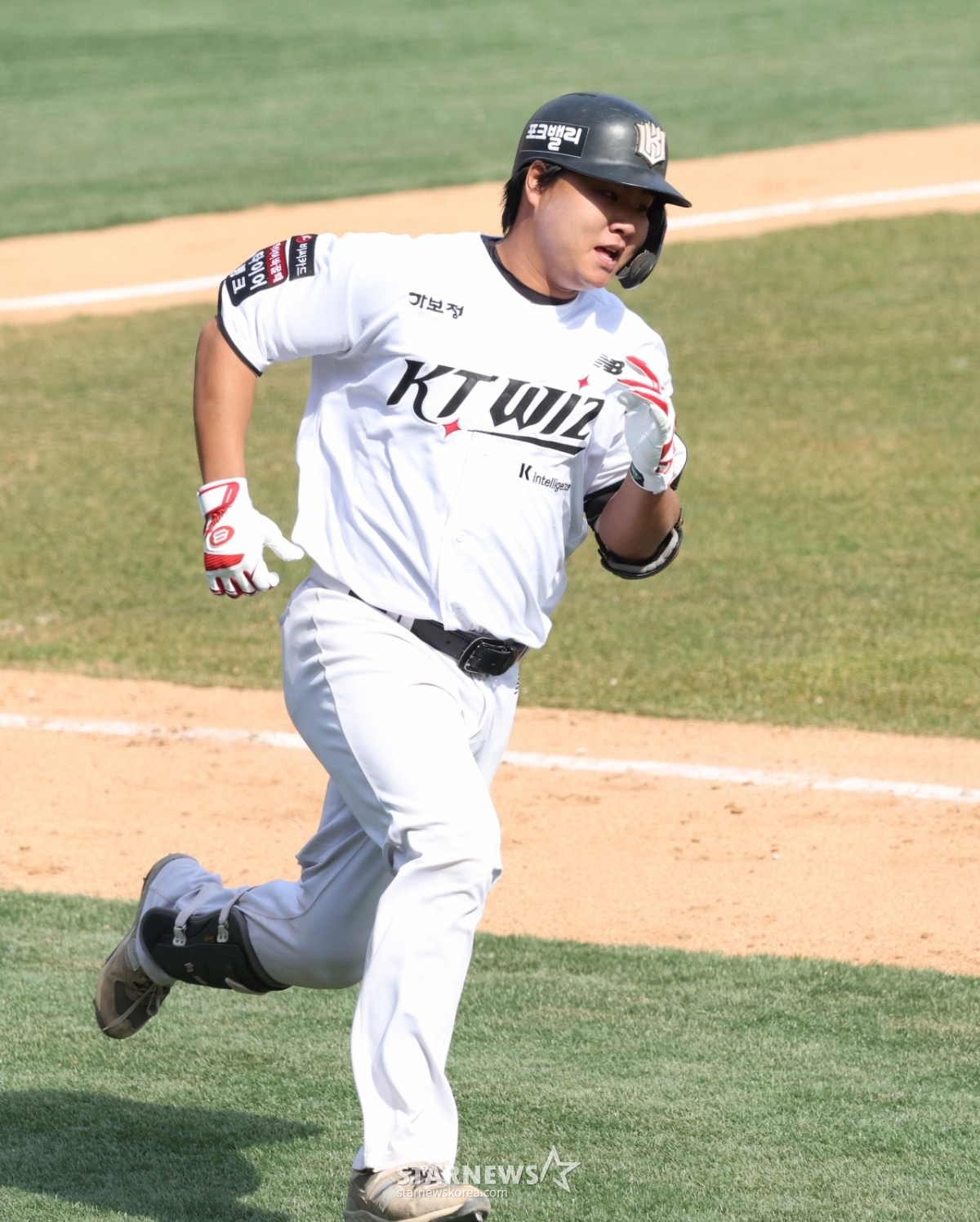 [포토] 김민석 '끝까지 최선을'