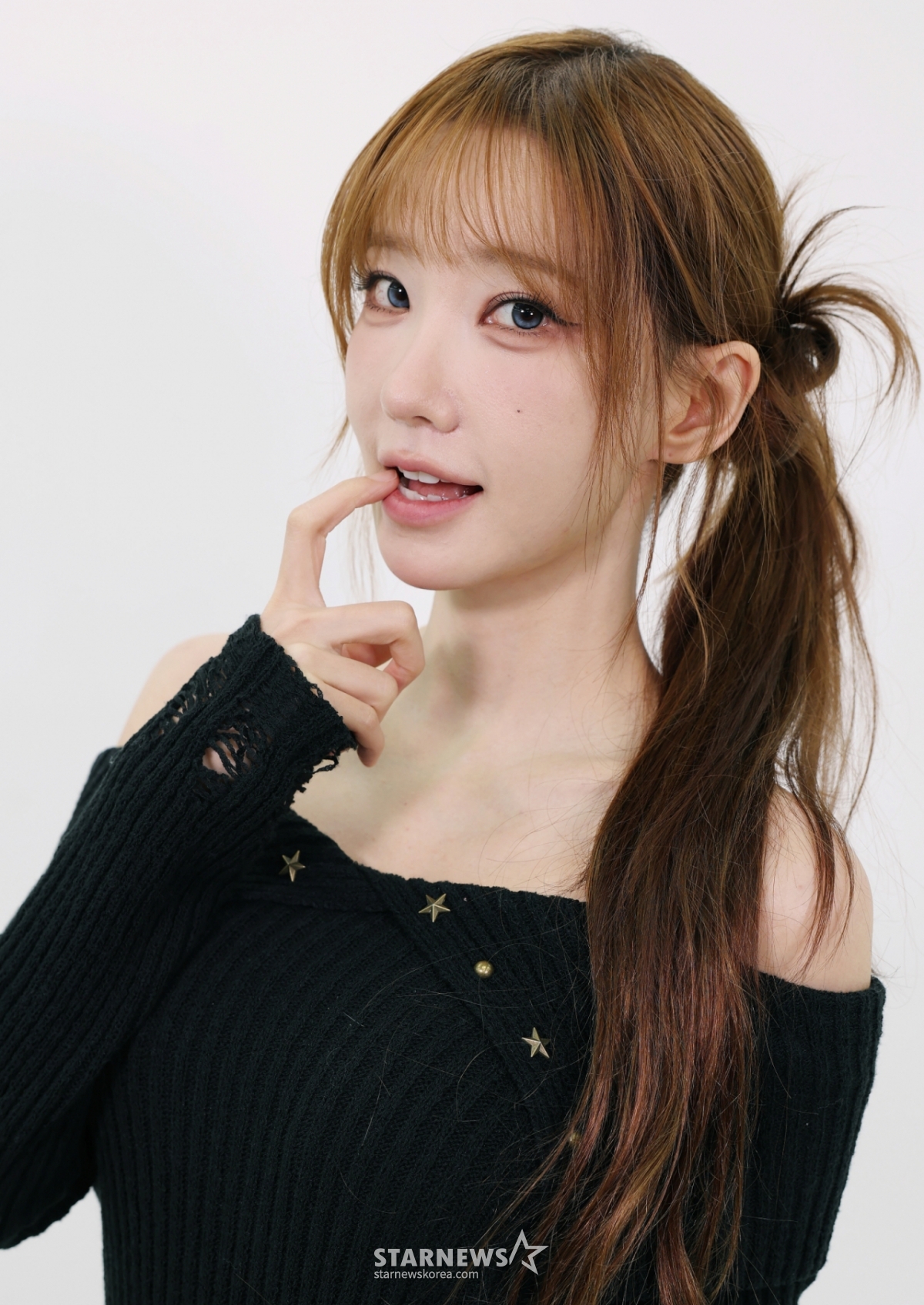 Band QWER Magenta / Photograph = Donghun Lee