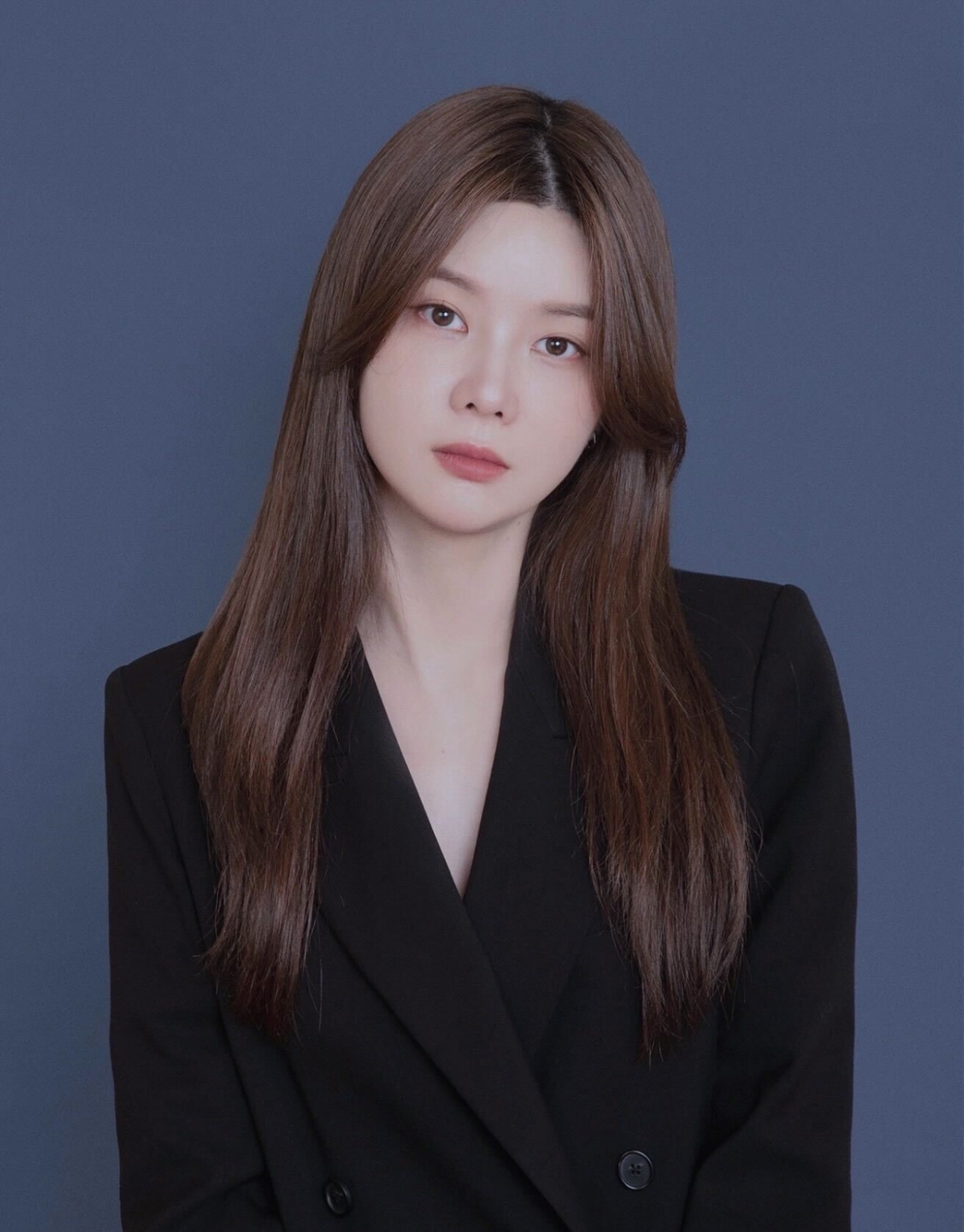 /Ảnh = Big Hit Music, Netflix  