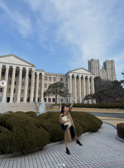 /Photo = Ha Ji-won's personal account