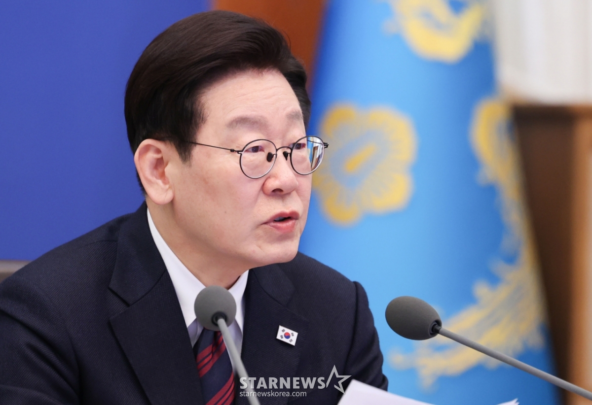 【ソウル=ニューシス】コ·ボムジュン記者=李在明（イ·ジェミョン）大統領が19日、大統領府で開かれた首席補佐官会議で発言している。 2026.03.19. bjko@newsis.com /사진=