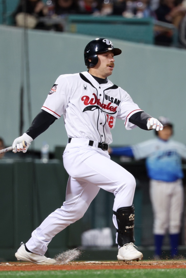 Alex Hall./Photo = Courtesy of Ulsan Wales