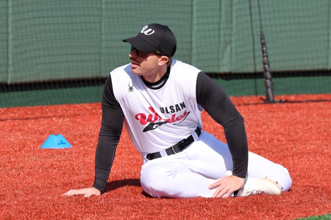 Alex Hall./Photo = Courtesy of Ulsan Wales