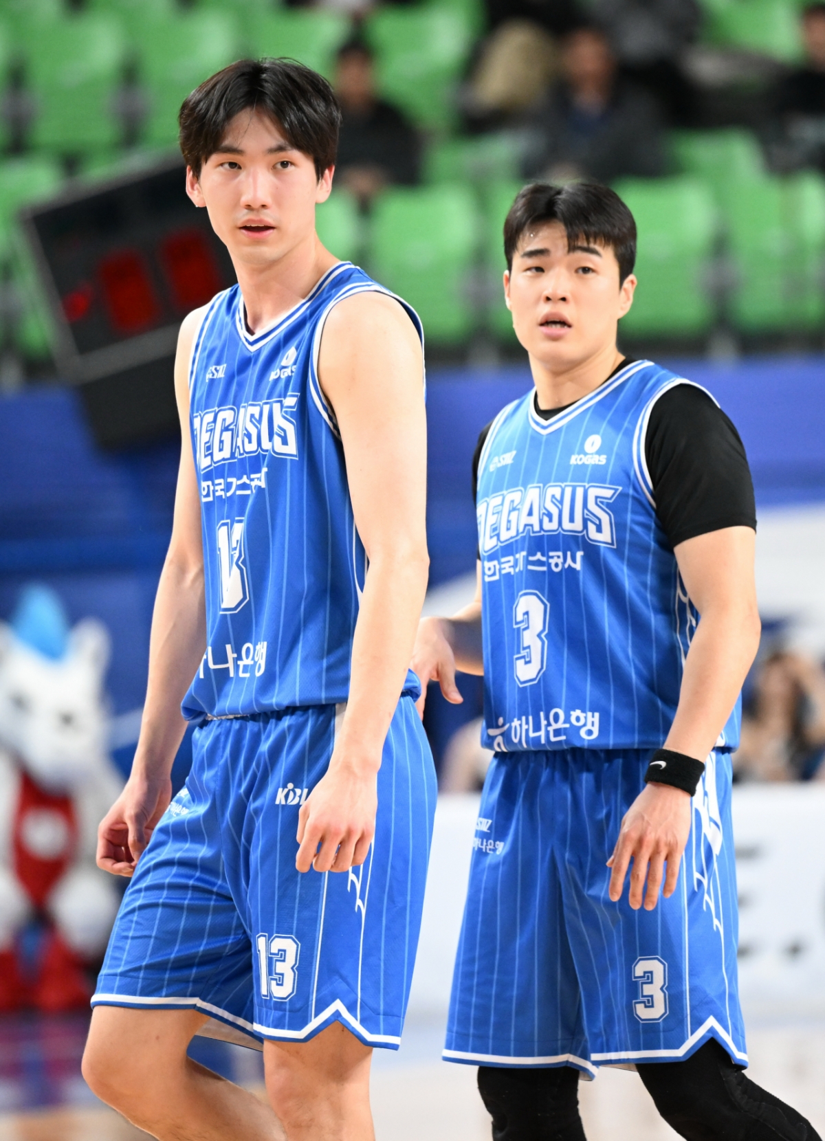 Ким Мин Гю (слева) и Чон Сон У. /Фото = Предоставлено KBL.