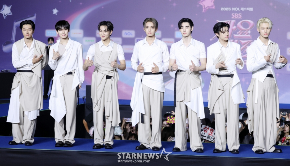 Trước khi Heeseung rời nhóm, ENHYPEN/Ảnh = Kim Hwi Sun hwijpg@