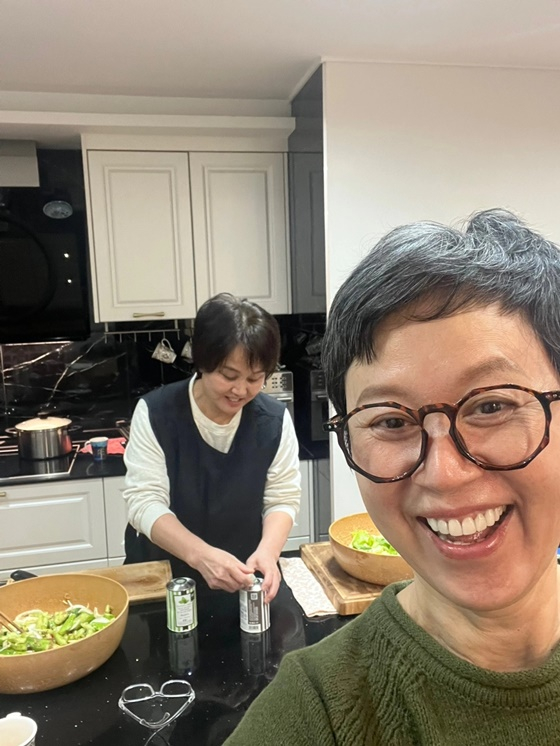 Ли Кёнсиль и Пак Ми Сон / Фото = Ли Кён Сил Facebook