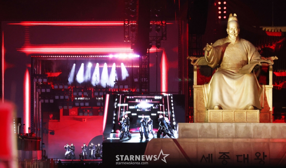 Ngày 21/3, BTS đang tổ chức concert comeback tại Quảng trường Gwanghwamun, Jongno-gu, Seoul. /2026.03.21 /Ảnh = Kim Hwi Sun hwijpg@