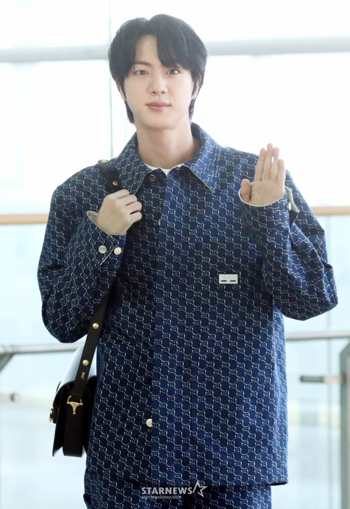 Jin (BTS) / Ảnh = Lim Sung Kyun tjdrbs23@