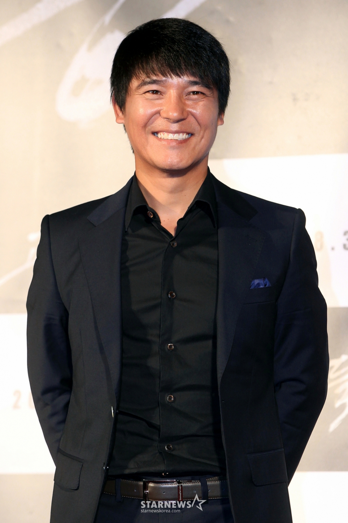 =演员兼歌手任昌丁。