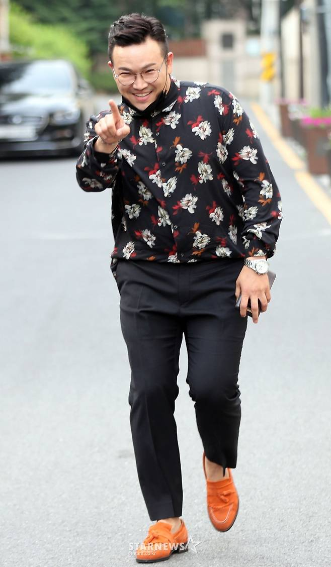 MC Ding Dong / Ảnh = Star News