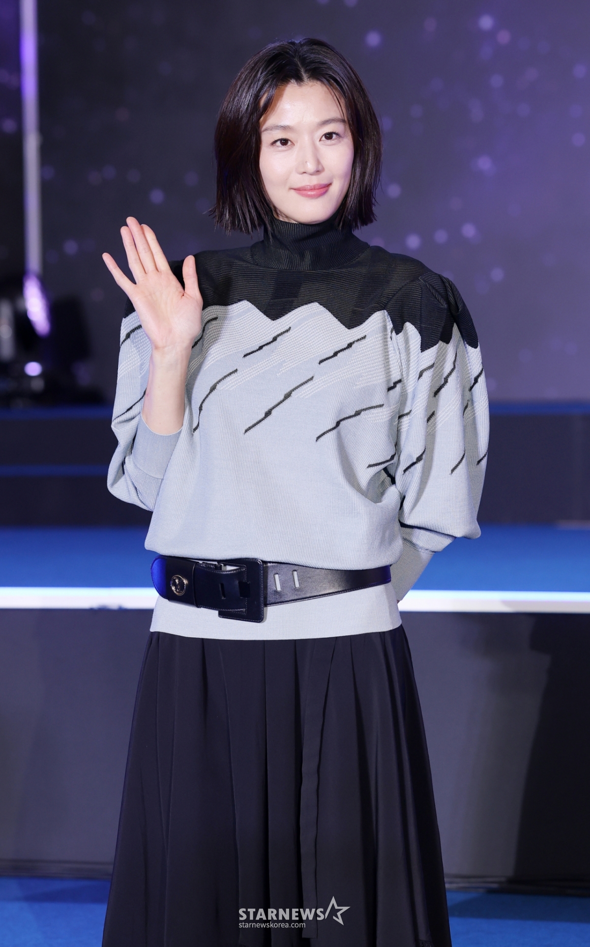 Actor Jeon Ji-hyun poses at a fan showcase for the Disney+ original series "Polaris" held at Times Square in Yeongdeungpo-gu, Seoul on the 2nd. /2025.09.02 / Photo = Kim Hwi-seon hwijpg@