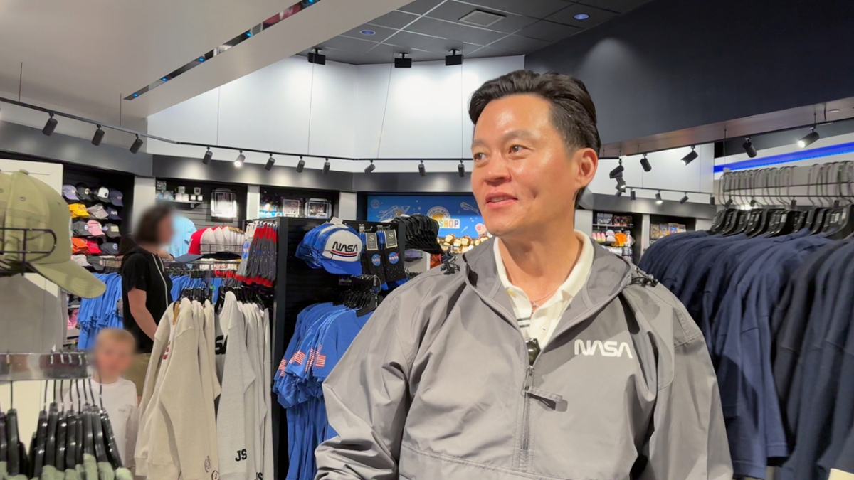 =照片=netflix网站。  