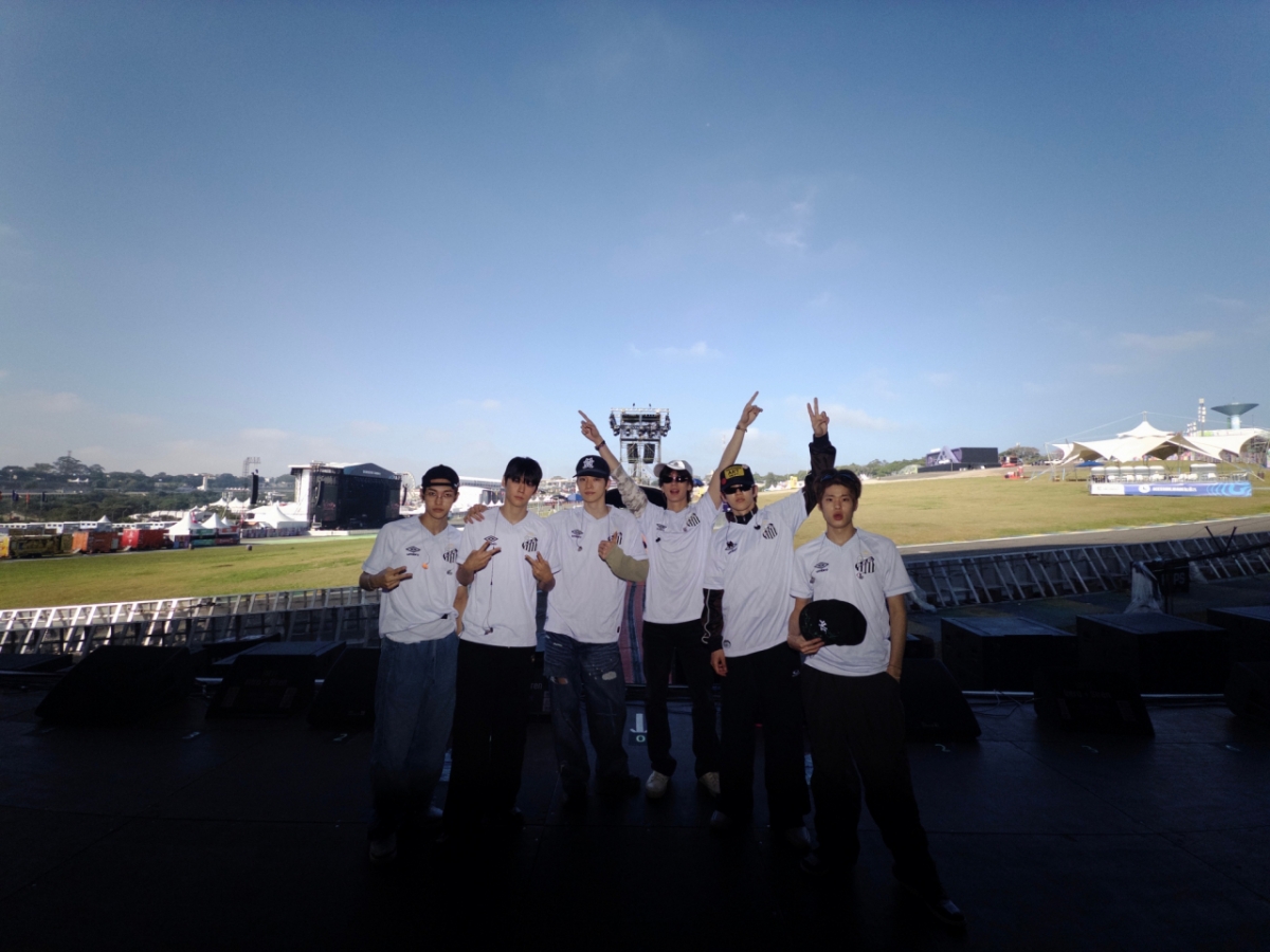 Изображение предоставлено Rise Brasil футбольной командой Santos =S.M. Entertainment