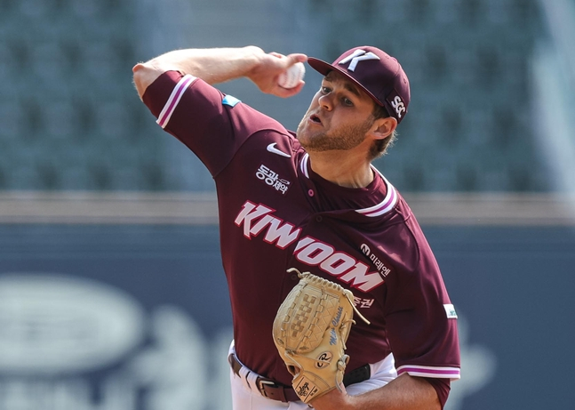 Wiles đã chơi trong trận đấu với LG vào ngày 24. /Ảnh = Anh hùng nuôi dưỡng