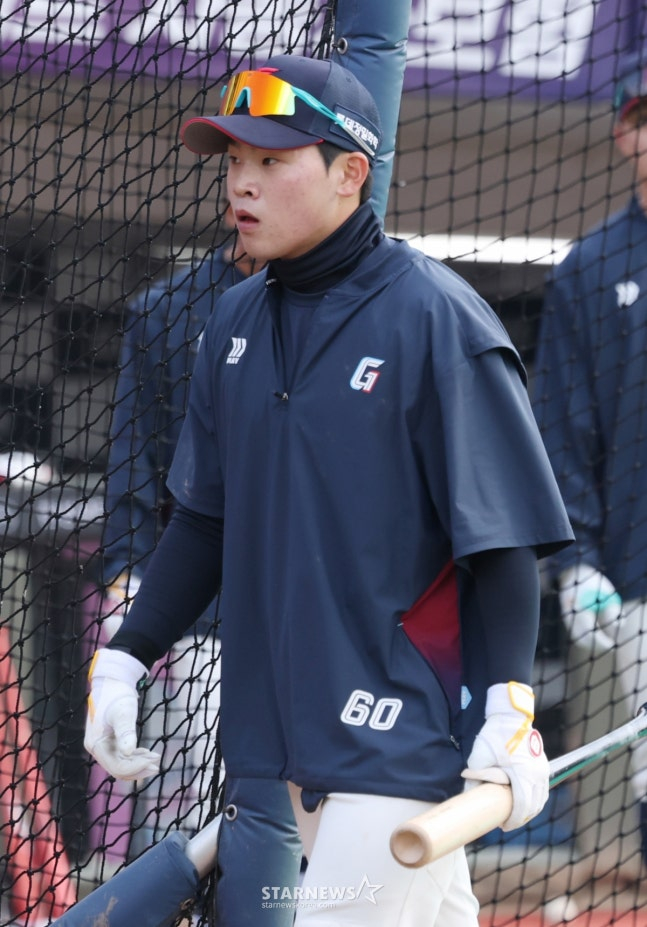 Брат Лотте Пак Чан Хён. /Фото = Ожидание Ким Чжин Гёна