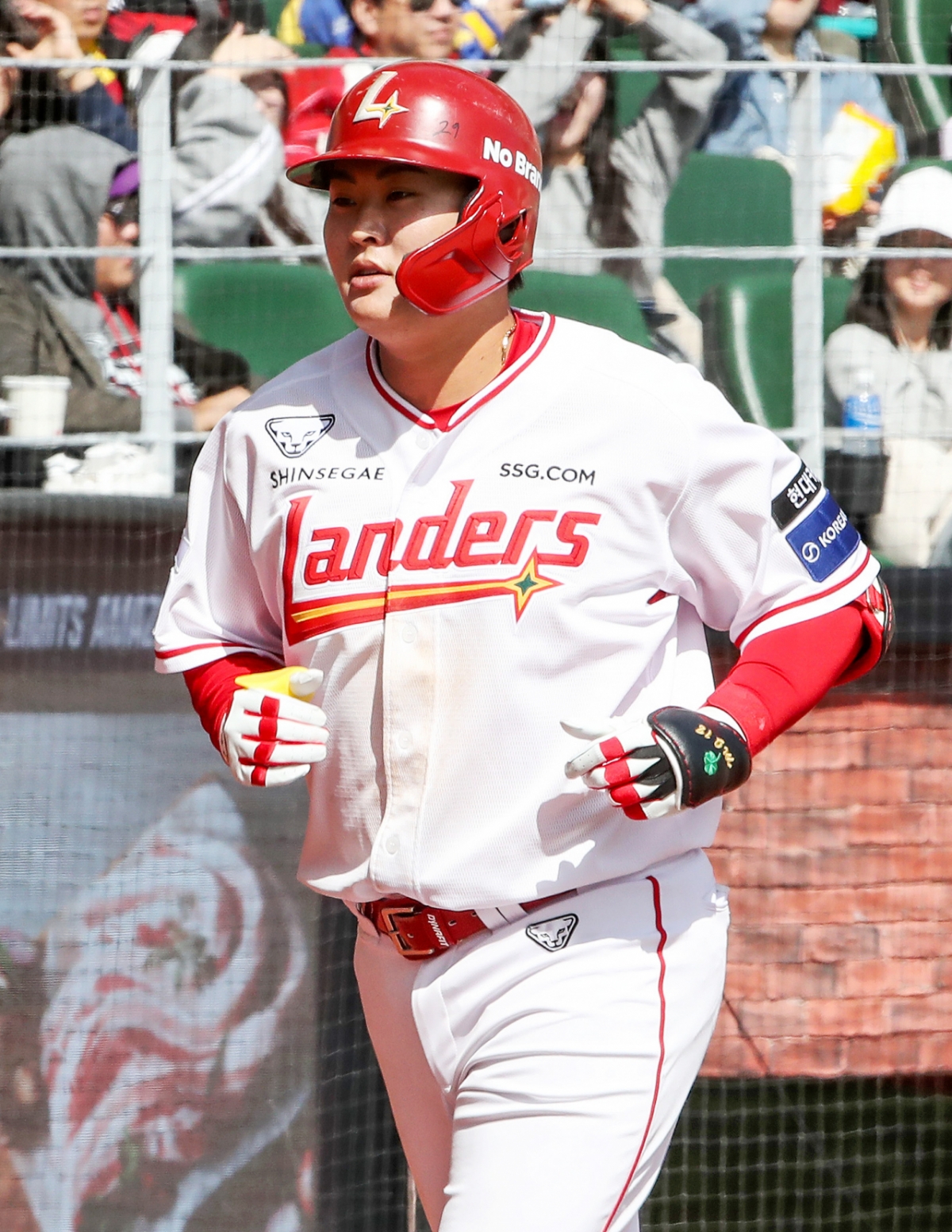 '이럴수가' 잠실 홈런왕 이적→뜻밖의 홈런 '0' 인천서 침묵이라니... 고명준 '홈런+홈런' 연거푸 터졌다! '시범경기 1위는 롯데'