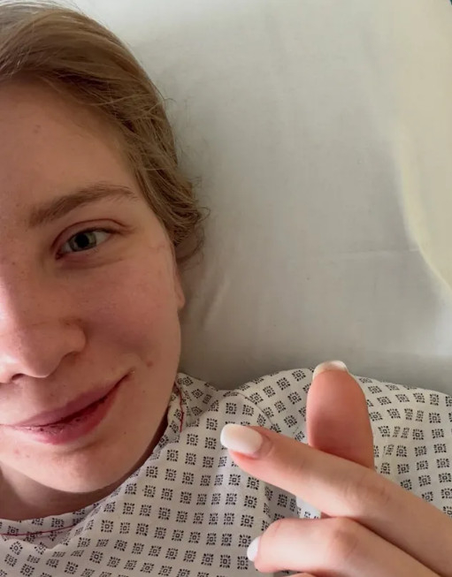 卡米拉·塞利埃。 =照片=《太阳报》结束。