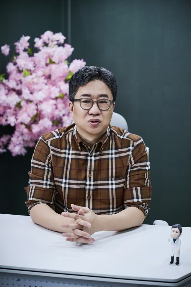 柳善圭前团长。