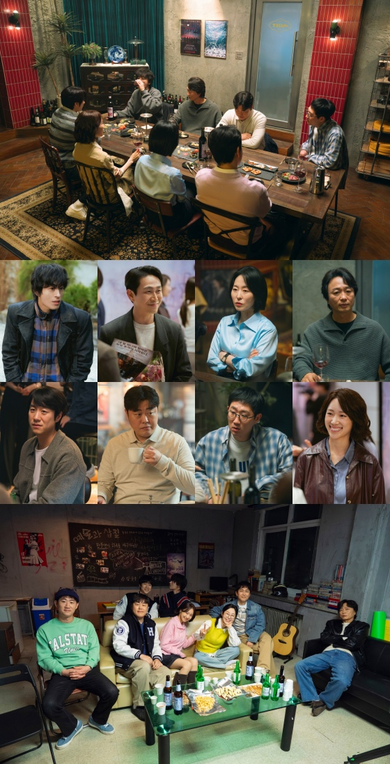 /Photo = Studio Phoenix, SLL, Studio Flow