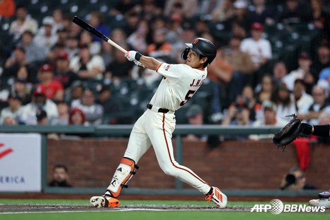 =法新社B法新社-BNews。