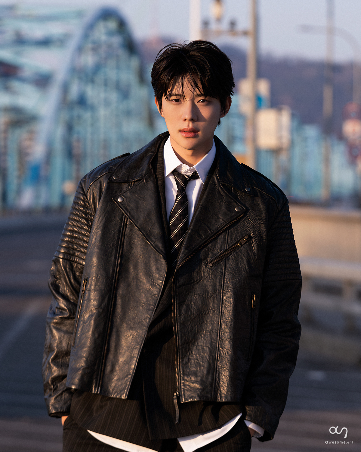 /Ảnh = Awesome Ent