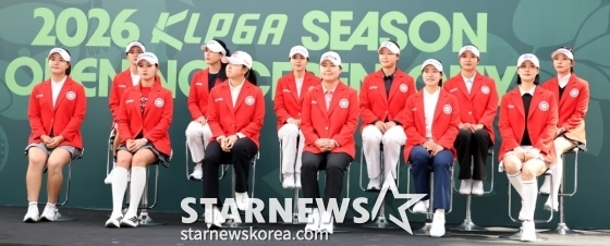 Открытие KLPGA сезона 2026 года состоялось 25-го числа в The Hyundai Sounds Forest в Ёвидо. 12 спортсменов, представляющих KLPGA, принимают участие в качестве рекламных моделей и отвечают на вопросы и ответы журналистов. /Фото = Старший репортер Кан Ён Чжо