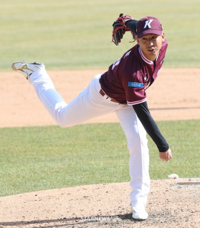 Кивум Герои Азии Квартал Юто продемонстрировал отличный бросок /Фото = Ожидание Ким Джин Кён