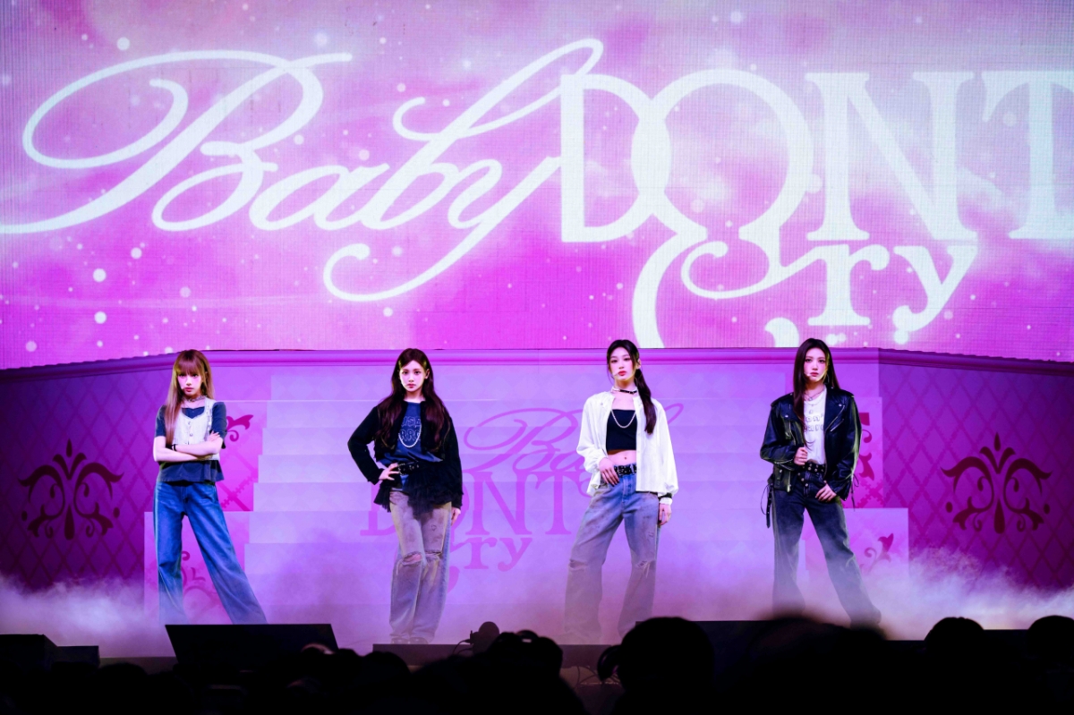 /Фото = Финация