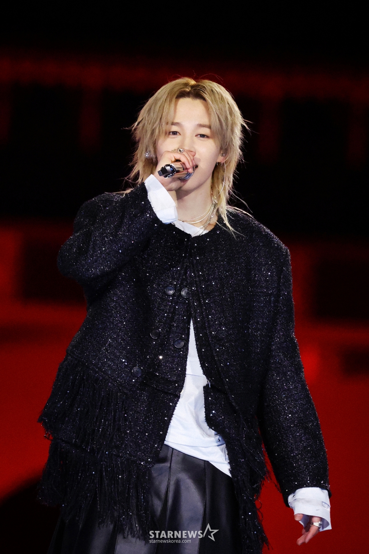 21 марта на площади Кванхвамун в Сеуле Джимин выступит с возвращением в честь выхода "BTS Return Live: Arirang". /Фото = Big Hit Music/Netflix.