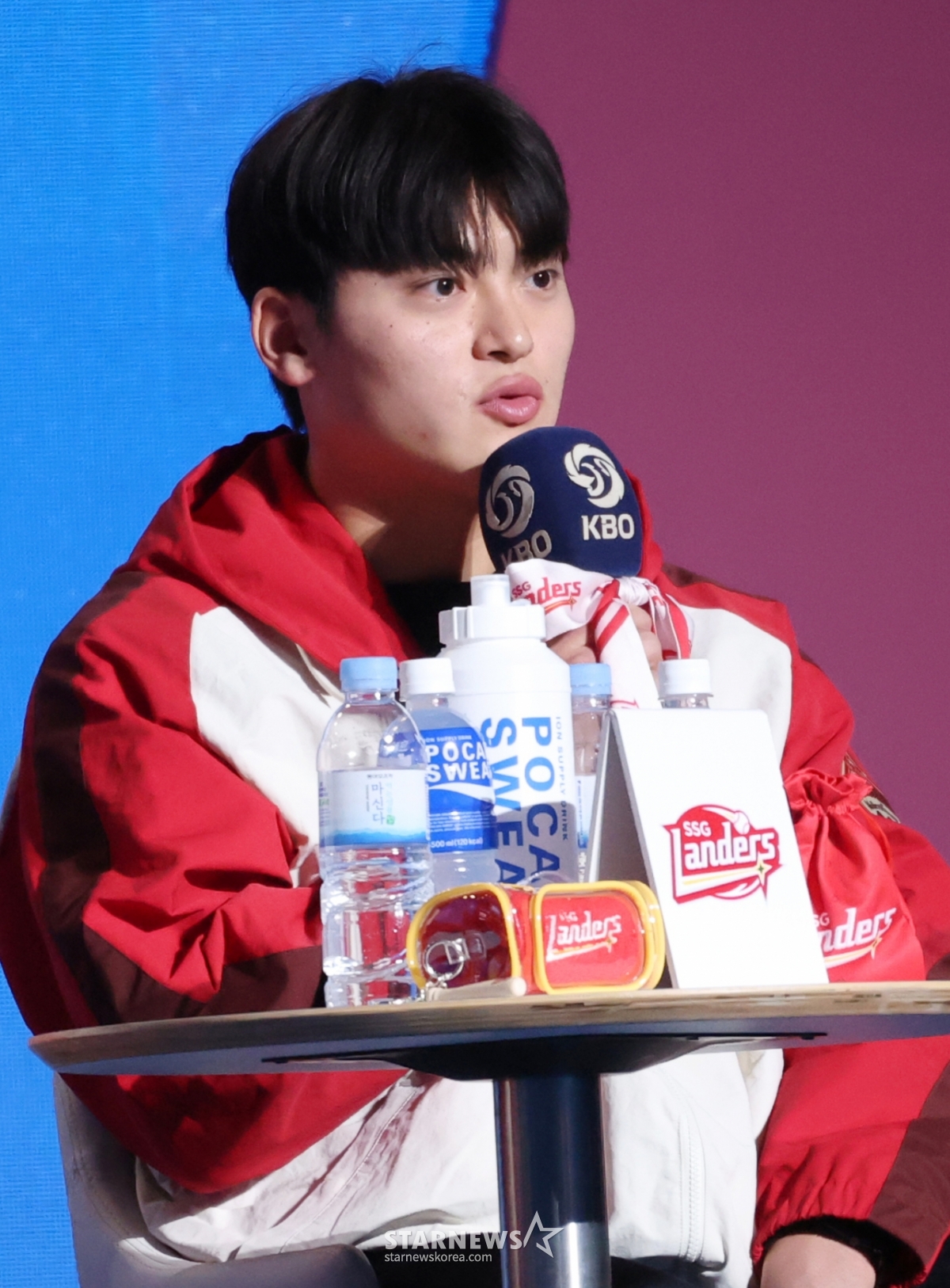 SSG Landers Cho Byung-hyun is making his debut at the "2026 Shinhan SOL KBO League Media Day" held at Lotte Hotel World in Jamsil, Seoul on the 26th. /Photo = Senior Reporter Kim Jin-kyung