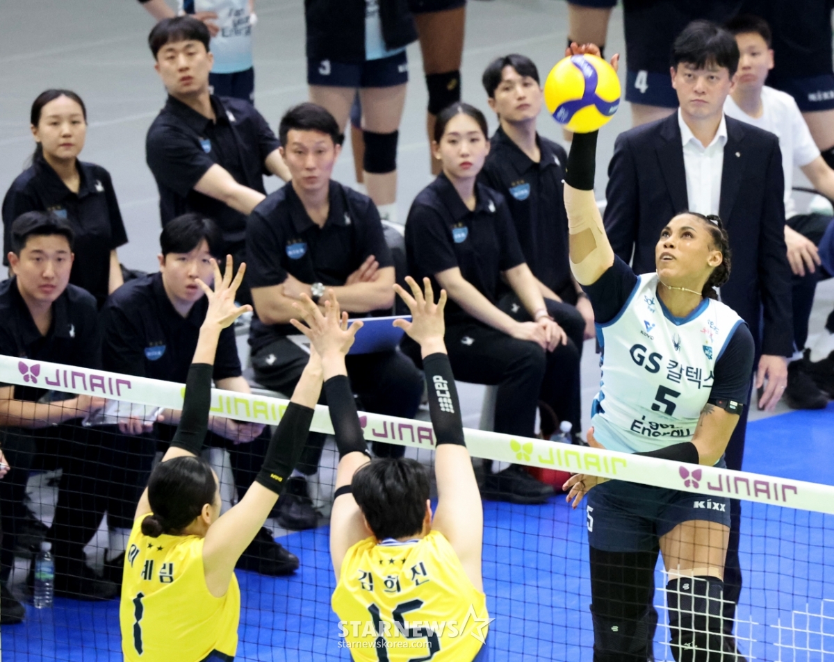 [포토]'감독님을 위해 득점!' 실바