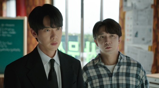 /Фото = Studio S, Монджаксо