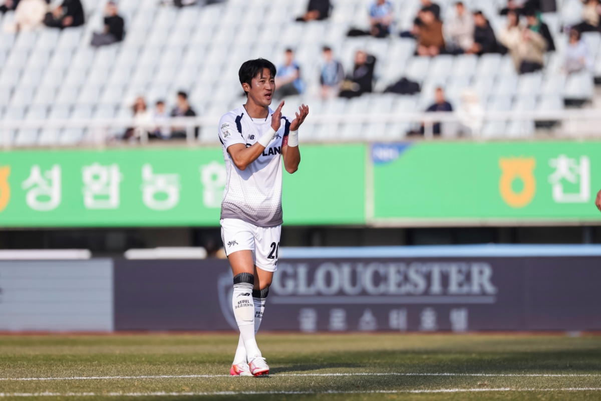 Seoul E-Land defender Kim Oh-kyu. /Photo = Courtesy of Seoul E-Land