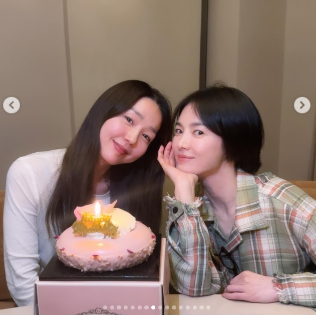 ソン·ヘギョイ·ジン/写真=ソン·ヘギョの個人アカウント