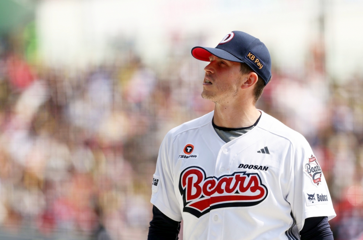 '폰세급 레벨 투수가 KBO 왔다고?' 韓 무대 또 평정할까 "최고의 모습 보여드리겠다" 자신감 보소