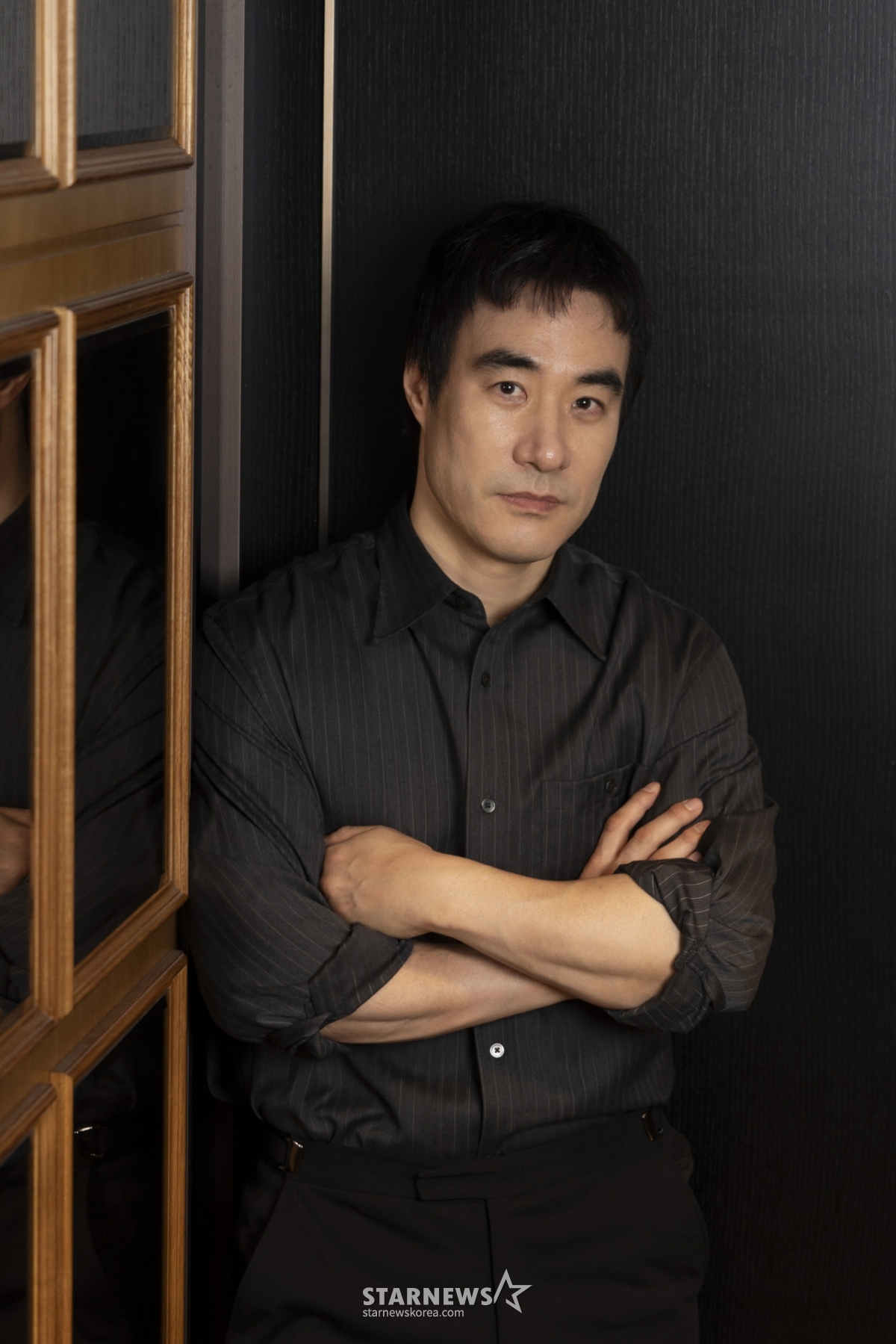 Пэ Сон У, ведущая актриса фильма «Конечное расследование» (режиссер Пак Чхоль Хван), позирует для круглого интервью, которое состоялось 26-го числа. /Фото предоставлено = MovieWorks 2026.03.26 /Фото = Ли Дон Хун Фотогуй@