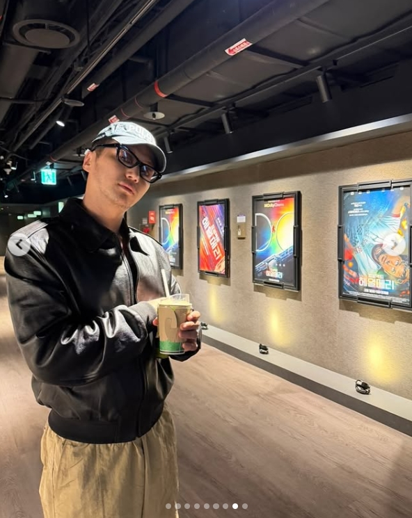 /写真=変更した個人アカウント