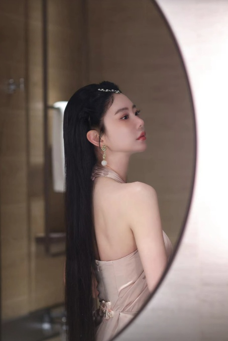 =照片:Clara的SNS。