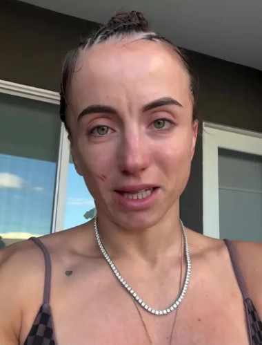 Macy Barber is expressing her feelings of defeat through her SNS. /Photo = The Sun Source