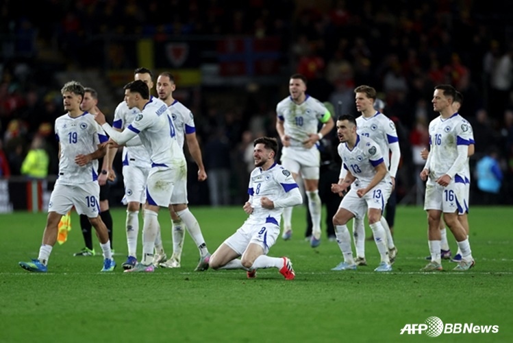 サッカーのボスニア·ヘルツェゴビナ代表チームの選手たち。 /AFPBBNews=ニュース1