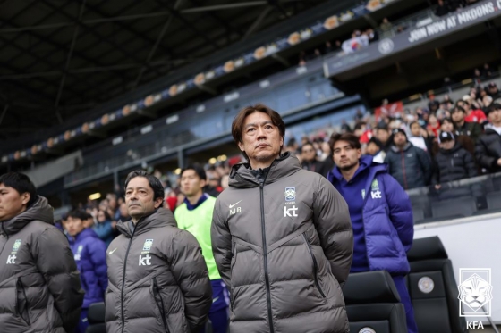 サッカー韓国代表の洪明甫（ホン·ミョンボ）監督。 /写真=大韓サッカー協会提供