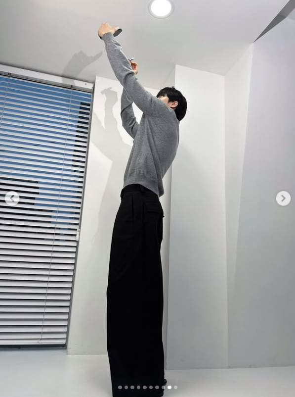 /Photo = Byeon Wooseok SNS