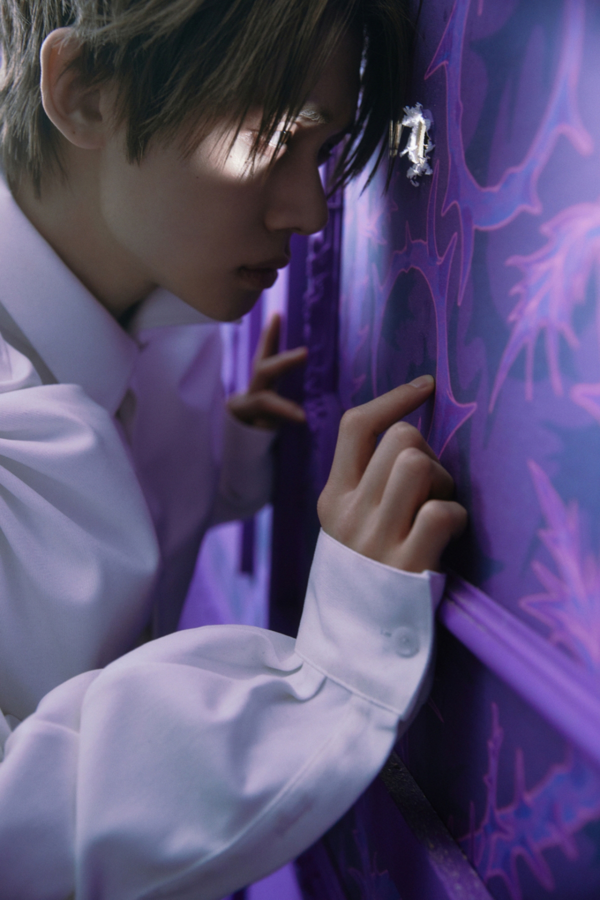 TOMORROW X TOGETHER ヨンジュン ミニ8集 コンセプトフォト 「TENSION」/ 写真提供= ビッグヒットミュージック