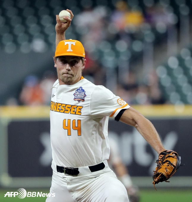Ben Joyce during his time at the University of Tennessee. Joyce has received a lot of attention since college, throwing fastballs up to 105.5 mph (about 169.8 km)./AFPBBNews=News1