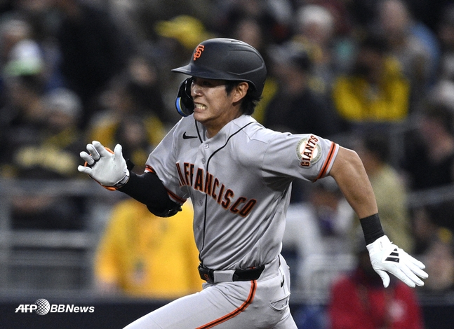 Lee Jung Hoo hướng về căn cứ thứ hai từ San Diego vào ngày 2. /AFPBBNews = News 1