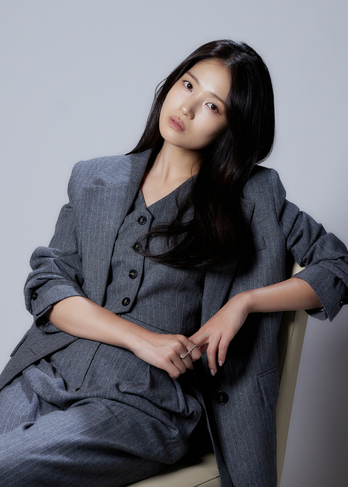 Diễn viên chính Kim Hye Yoon của bộ phim điện ảnh Salmokji (đạo diễn Lee Sang Min) đang tạo dáng cho buổi phỏng vấn vòng 2 diễn ra vào ngày 2. /Cung cấp ảnh = Showbox 2026.04.02 /Ảnh = Photoguy@ Lee Dong Hoon