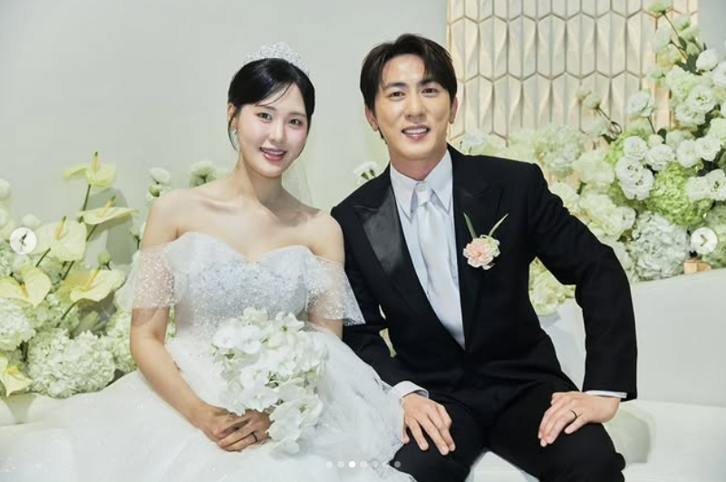 =照片=金元勋SNS。