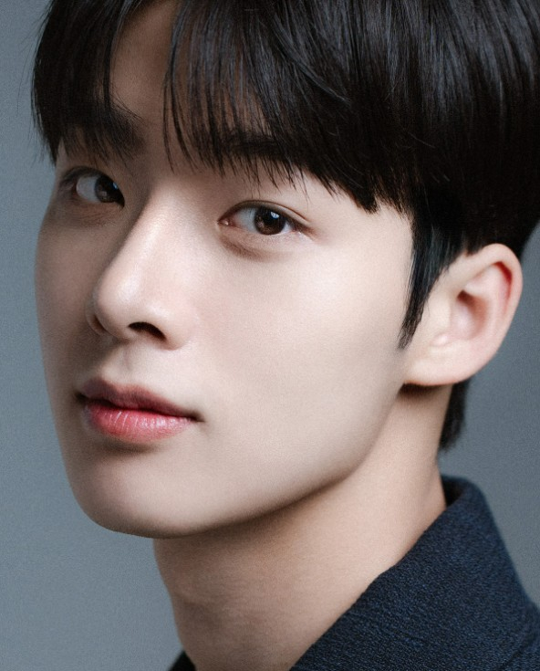 Kim Tae Young/ Cung cấp ảnh = nne
