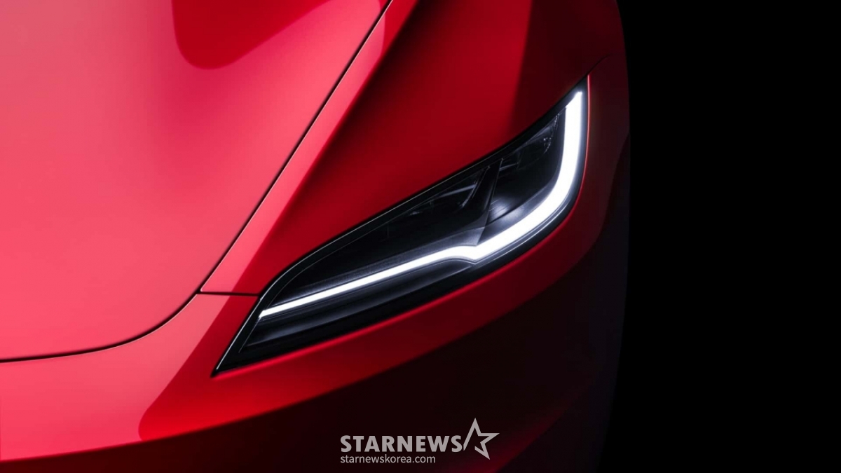 Tesla Model 3/photo courtesy = Tesla